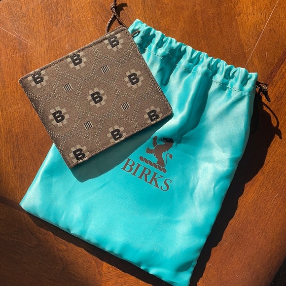Birks Accessories - NWOT Birks Bi-Fold Wallet